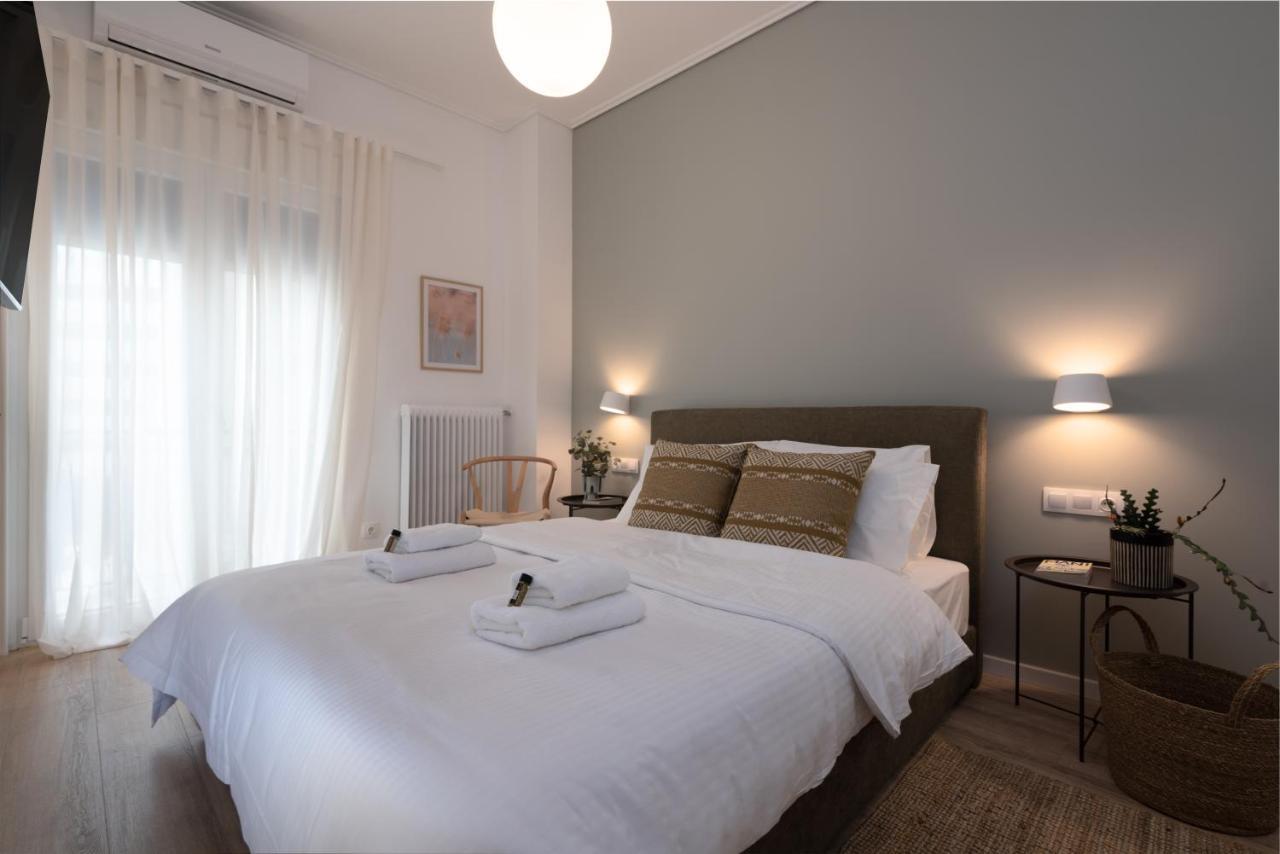 Unique 2 Bedrooms Apartment, Steps To Plaka And City Center Афины Экстерьер фото