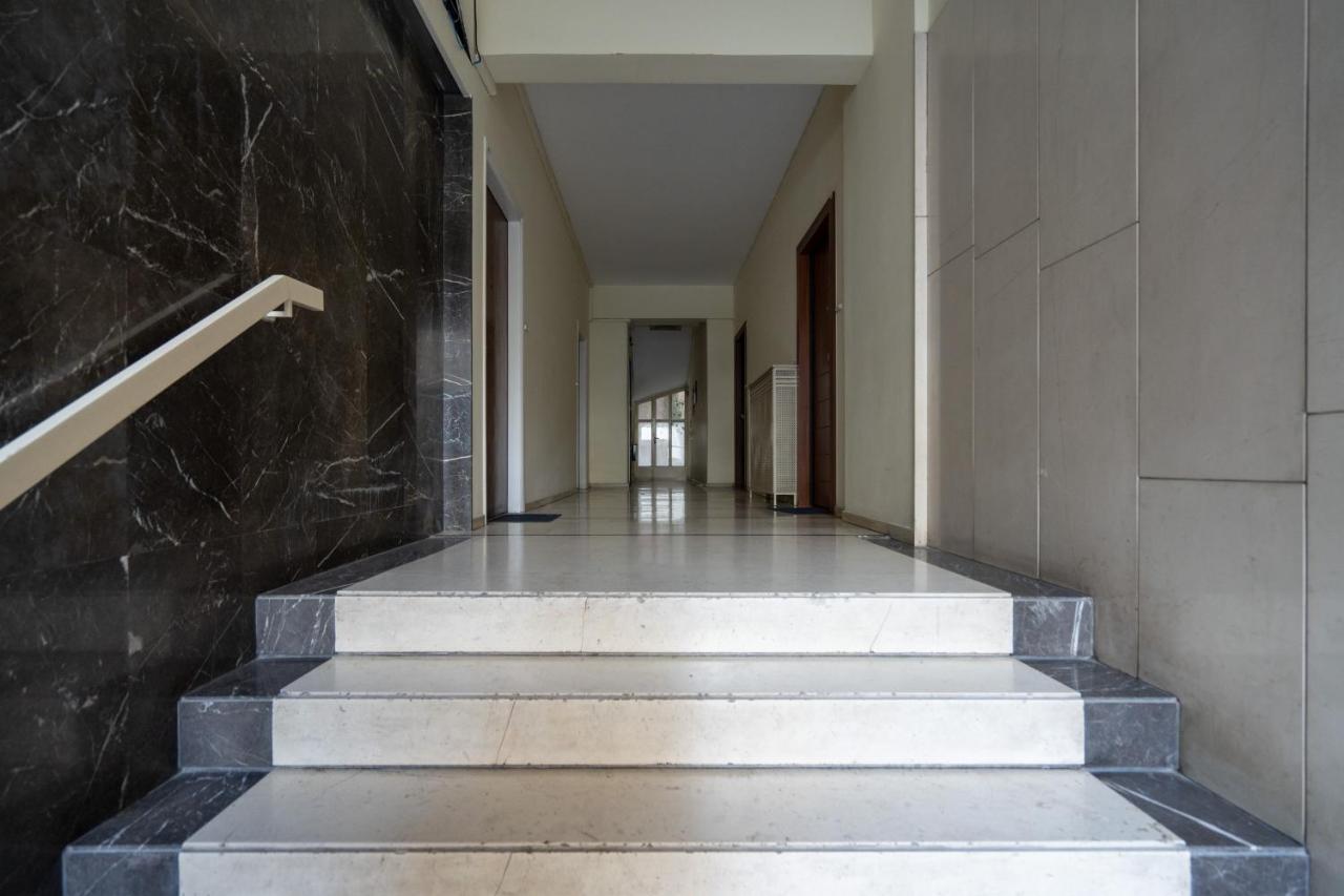 Unique 2 Bedrooms Apartment, Steps To Plaka And City Center Афины Экстерьер фото